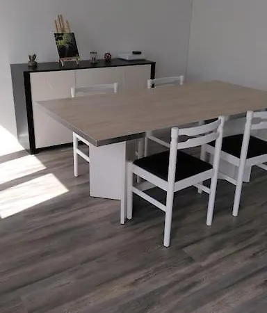 アパート 56m2 Proche De La Mer